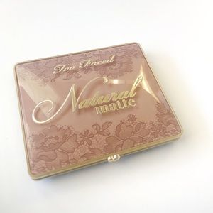 Too Faced Natural Matte eyeshadow palette